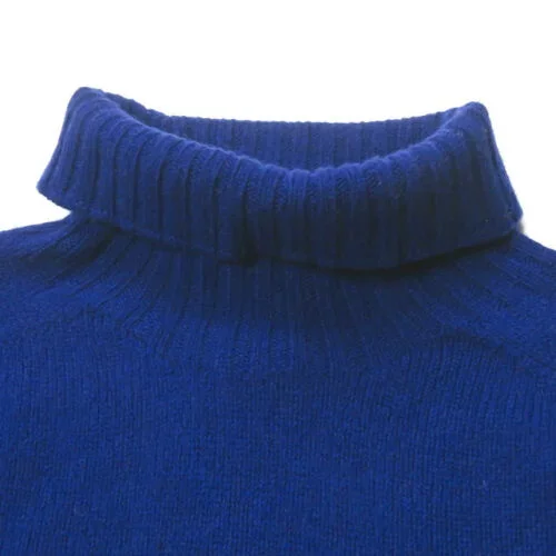 Harley of Scotland turtleneck 1.jpg