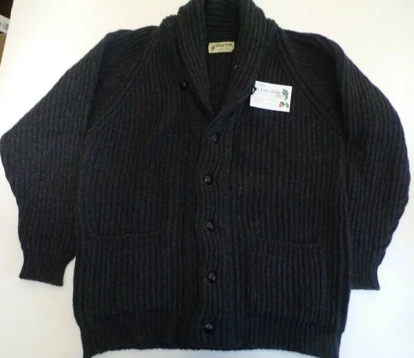 Glen Oak 6 ply 3 gauge shawl cardigan.jpg